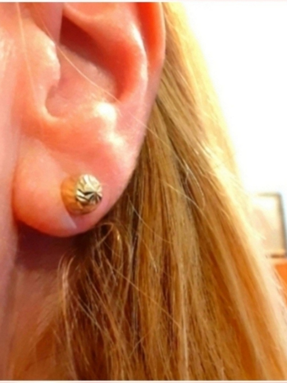 14kt Solid Yellow Gold Diamond Cuts Stud Earrings